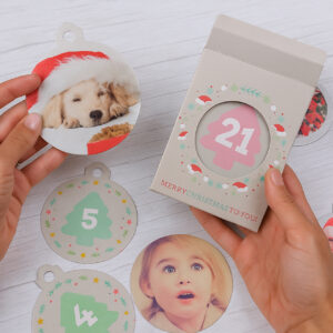 Calendario de Adviento Personalizado de Bolas de Navidad