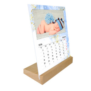 Calendario de mesa con base de madera personalizado | i-moments