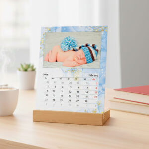 Calendario de mesa con base de madera personalizado | i-moments